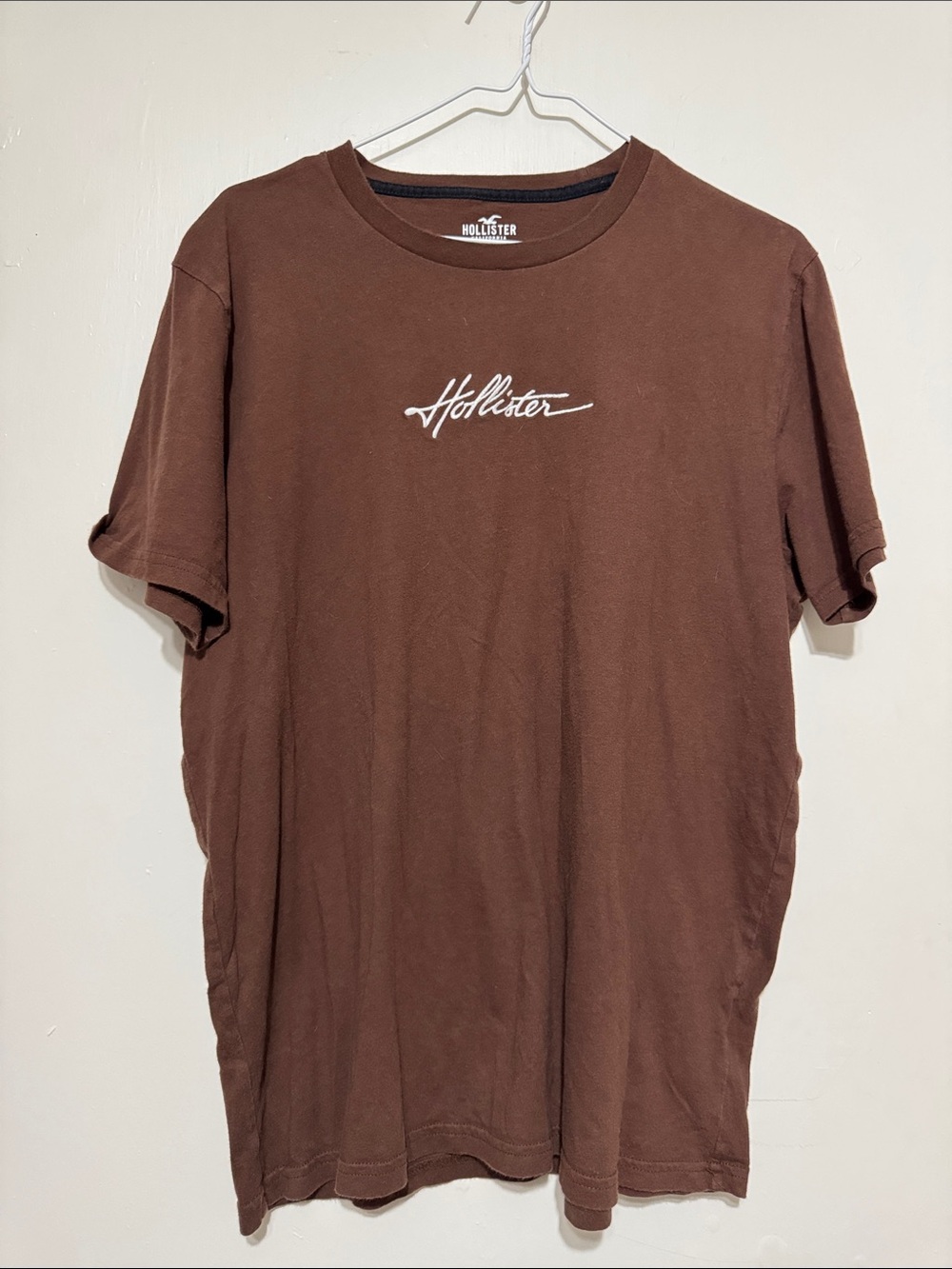Hollister Men's Signature Tee 122